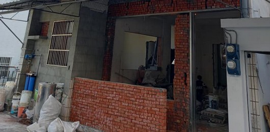 彰化鹿港砌磚補牆, 彰化鹿港磚牆隔間
